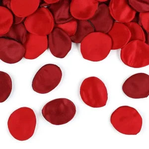 Pétalos de rosa rojos